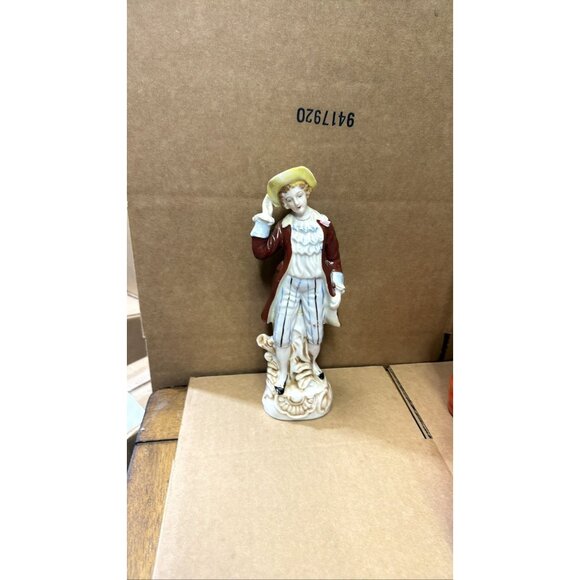 Vintage Porcelain Colonial Man Figurine Hand-Painted Decorative Collectible 10" - Picture 1 of 6